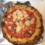 シシリヤ - いつものようにお土産に1枚
      マルゲ プチトマト