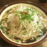 錠屋 - 味噌ﾈｷﾞﾗｰﾒﾝ 900円