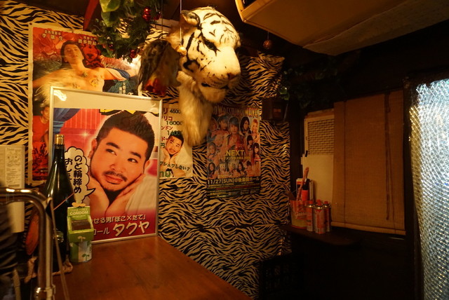 新宿 コレステロール のど輪締めの神 タクヤ様のゲイバーで聖夜を過ごしてきました By まりあてぃーたいむ コレステロール 新宿御苑前 バー 食べログ