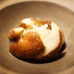 Restaurant Satoshi.F - 原木椎茸のローストとビーフン