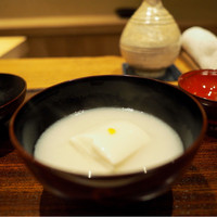 ごだん 宮ざわ - 鱈の白子(雲子)のすり流しの中に豆腐が。これほんと美味しかった。