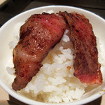 焼肉矢澤 京都 - セフルでライスにのせ至極のカルビ丼に