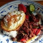 カフェドベトナム 澤上商店 - ガパオ飯アップ