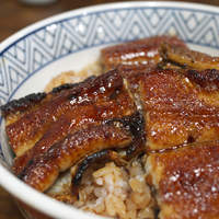 うなぎの新甫 - 中詰うなぎ丼
