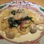 DINING KAGURA - ほうれん草と厚切りベーコンのペペロンチーノ（2016.12）