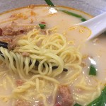 陳餃子亭 - 麺はこんな感じです