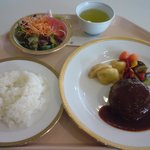 キューブ サンク - ハンバーグセット