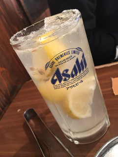 ホルモン俵屋 - 特製レモンサワー450円