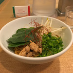 カーザ ルカ - ラー博は俺の社員食堂。 ミニペペロソチーノ和え麺！ 辛さはMAXの5辛！ 