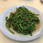 Sornthong Restaurant  - 青菜炒め　南瓜の茎炒め