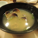 日本橋蛎殻町 すぎた - 薄っすいアサリの味噌汁2016.12
      