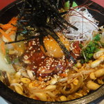 ビストロ茶葉蘭 - 石焼きユッケビビンバ