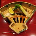 銀座 しのはら - 熊本県 八代の真魚鰹の幽庵焼き 青味大根と1