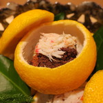 銀座 しのはら - 先付：柚子釜 松葉蟹と勢子蟹、雲丹、牡丹海老、子持ち昆布、蝦夷鮑、蕪、土佐酢2