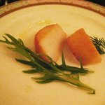 フランス料理 ル・トリアノン - ('10/12)アミューズ　ホタテの瞬間スモーク