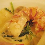 フランス料理 ル・トリアノン - ('10/12)カナダ産活オマール海老と茸のフリカッセ（中身）