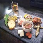 Ienomi バル日和 - 取り敢えずはこれ頼みましょう