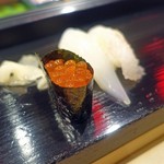 Aimasa Sushi - いくらと剣先イカ
