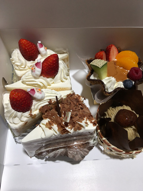 ピエール 上田 ケーキ 食べログ