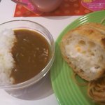 スイーツパラダイス - カレーなどの軽食もあり