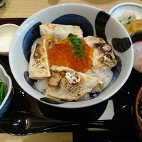 上越やすだ  銀座二丁目店 - 