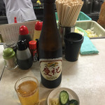 千成飯店 - 大瓶ビール¥530。今日はキリンを選びました