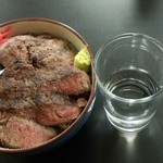 12月27日昼　イチボのステーキ丼