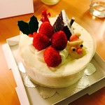 ラ・ローザンヌ - 2016.12 ふんわりたっぷり生クリームの苺のケーキ、12cm¥2200