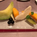 中国料理　翠陽 - フルーツ盛り合わせ