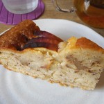 ブルーカフェ - リンゴとくるみのケーキ