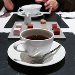 現代ガストロノミー 四匹の猫 - 2016年12月再訪：コーヒー☆