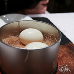 現代ガストロノミー 四匹の猫 - 2016年12月再訪：玉子の燻製☆