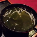 中華料理 なるたん - ワカメスープです。