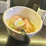 麺屋 號tetu - 鶏&魚介の中華SOBA