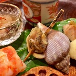 津の守坂 小柴 - 八寸：白バイ（だったと思います。バイ貝であることは間違いないです。）