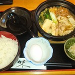 郷土料理 楽味 - チゲ鍋定食880円