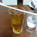 Ichiba Shokudou - サービスのウーロン茶