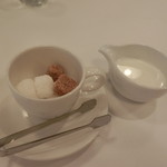 食堂セゾンドール - 砂糖　ミルク