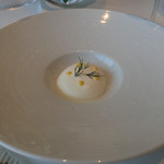 CROWN - ムール貝エスプーマ リゾーニ マンゴー