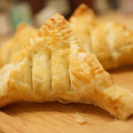 ゆるり家 - タラキノコパイ包み焼き