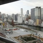 キューブ サンク - 土佐堀川方面の景色