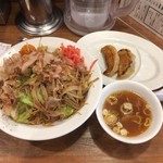 味の店 みちお食堂 - 焼きそば・スープに餃子