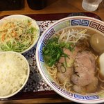 麺工房 東海 - 中華そばとＣセット