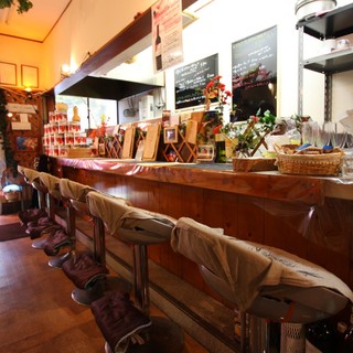 座席 Nikuyaki Cucina Epicuro ニクヤキクッチーナエピキューロ 旧店名 Pasta Caffe Epicurean 高根公団 イタリアン 食べログ