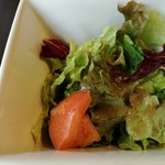 鉄板焼きgrow - ランチのサラダ