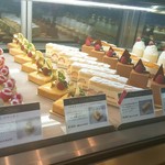 ピエールプレシュウズ - 【2016.12】ショーケース