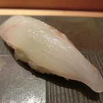 伊勢鮨 - 松皮がれい（日高産）