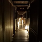 あらや滔々庵 - 有栖川山荘への渡り廊下