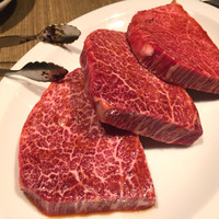焼肉 ジャンボ はなれ - シャトーブリアン１２０グラム✖️３