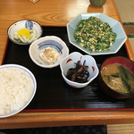 Teishokunomise Tsukasa - にら玉定食680円